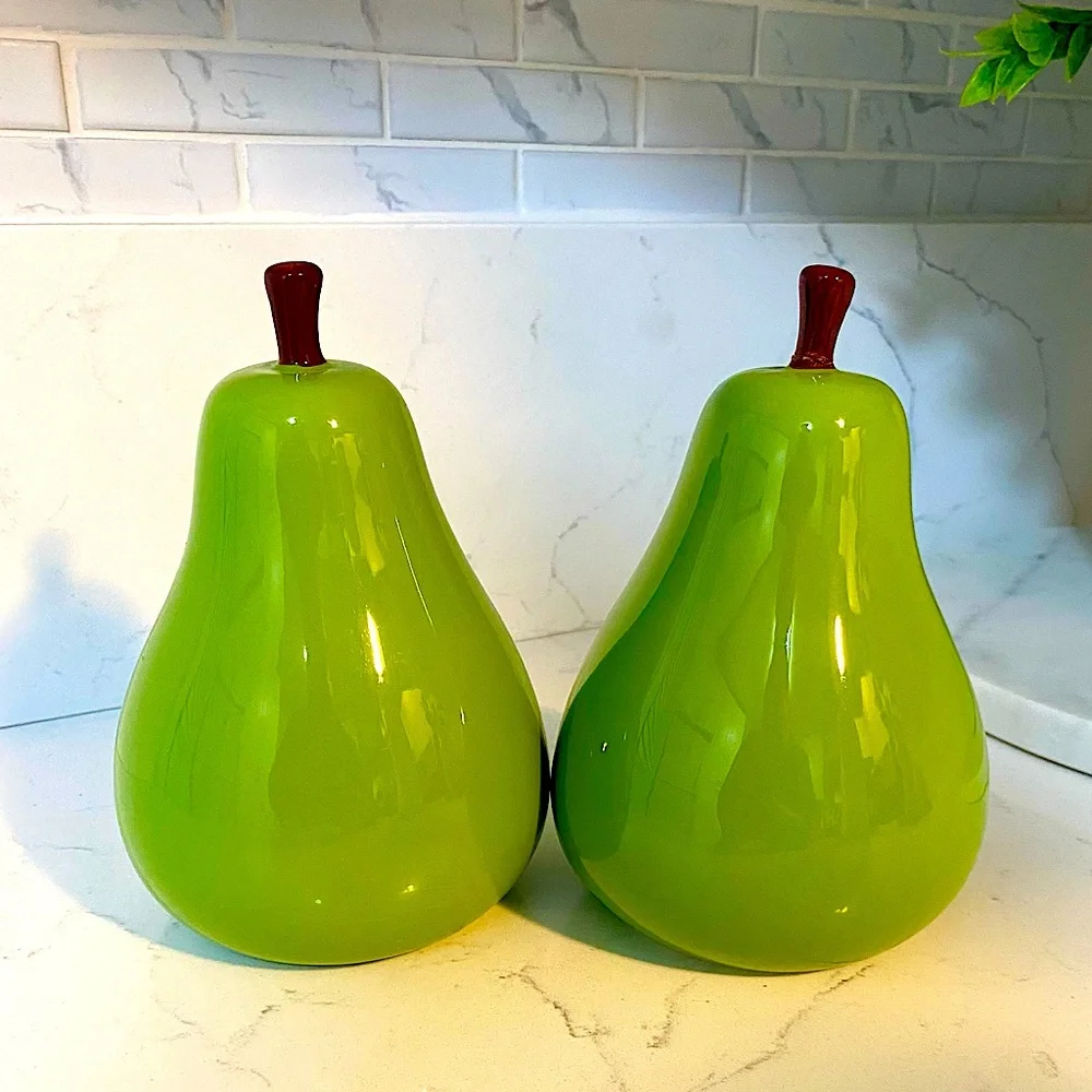 Two ceramic pears 🍐 🍐 - Picture 2 of 3